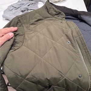 Jcrew Sussex quilted jacket - olive. Wore once for pictures.